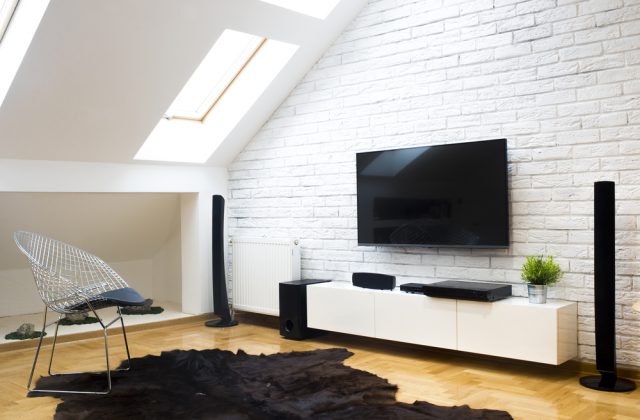 Télévision fixation au mur