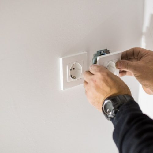 Installer une nouvelle prise électrique