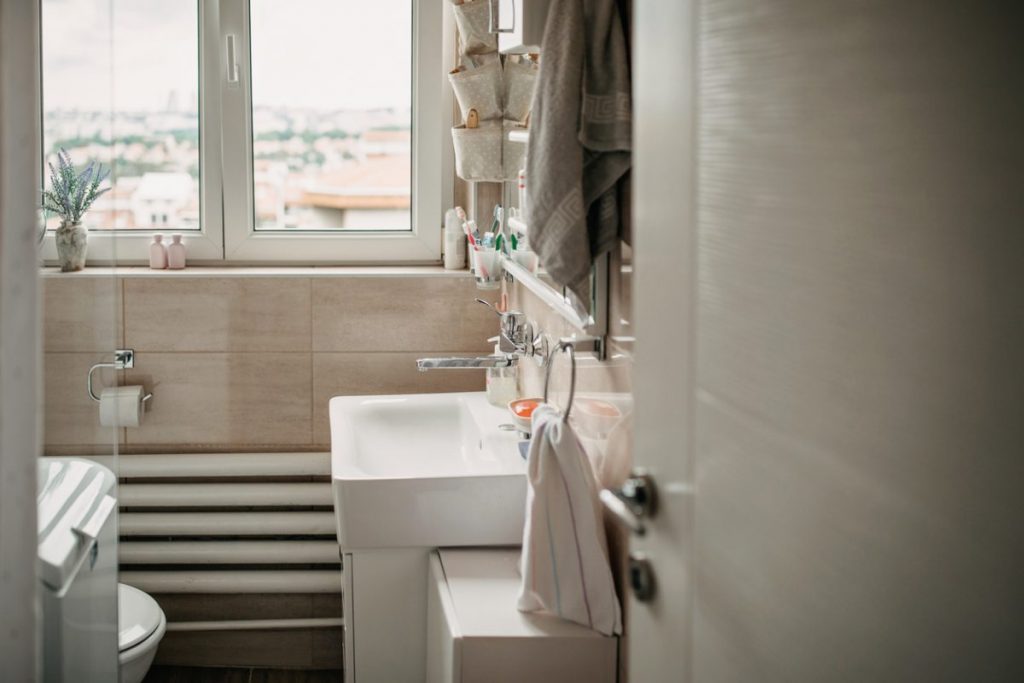 petite-salle-de-bain