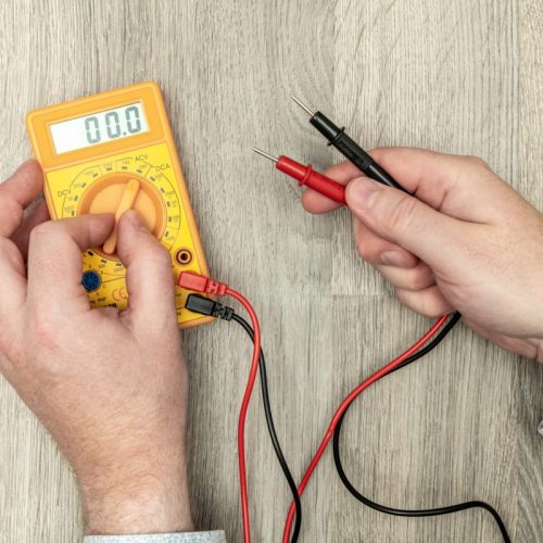 Comment vérifier la bobine d’un contacteur ?