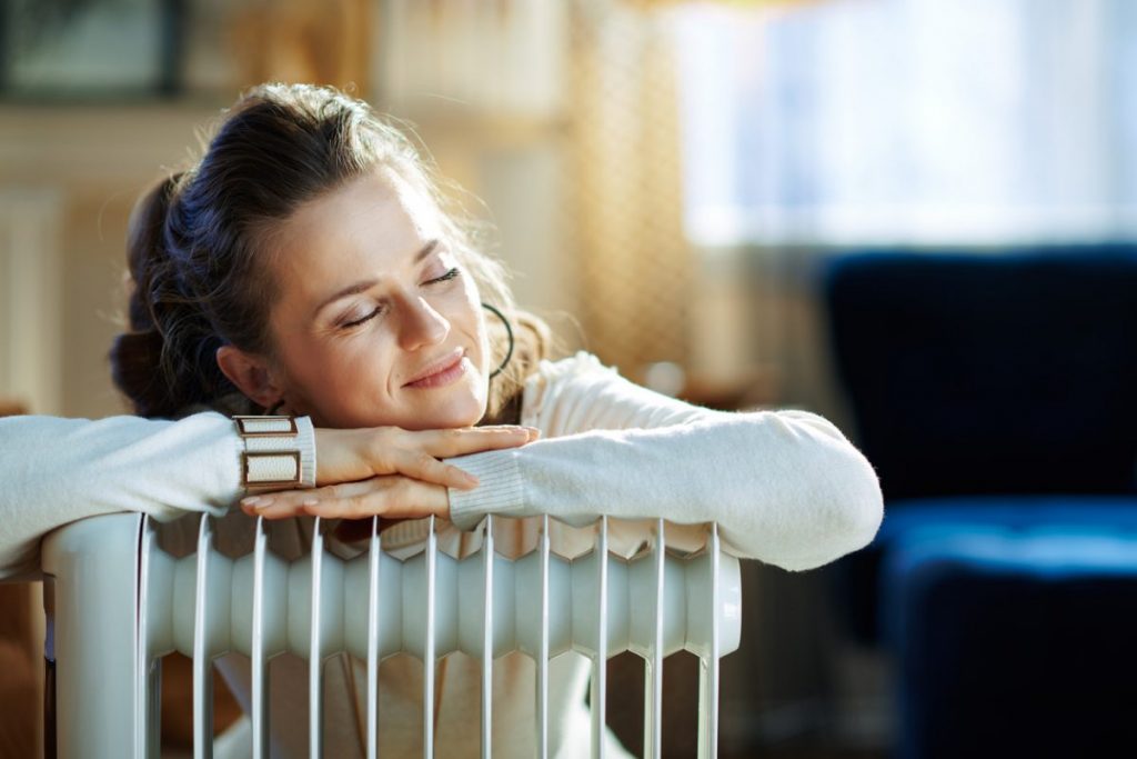conseils radiateur chauffe permanence