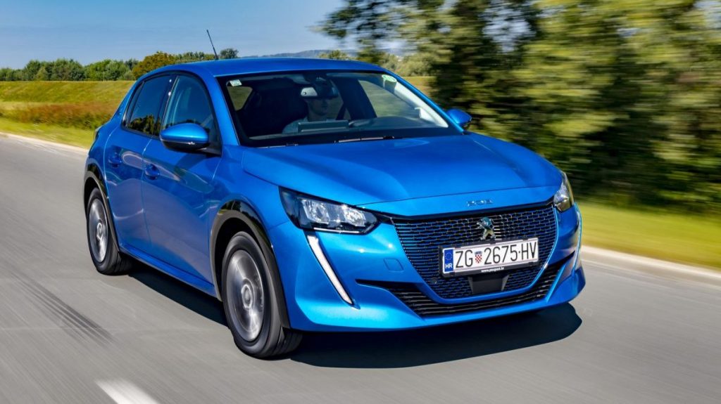 Peugeot e-208