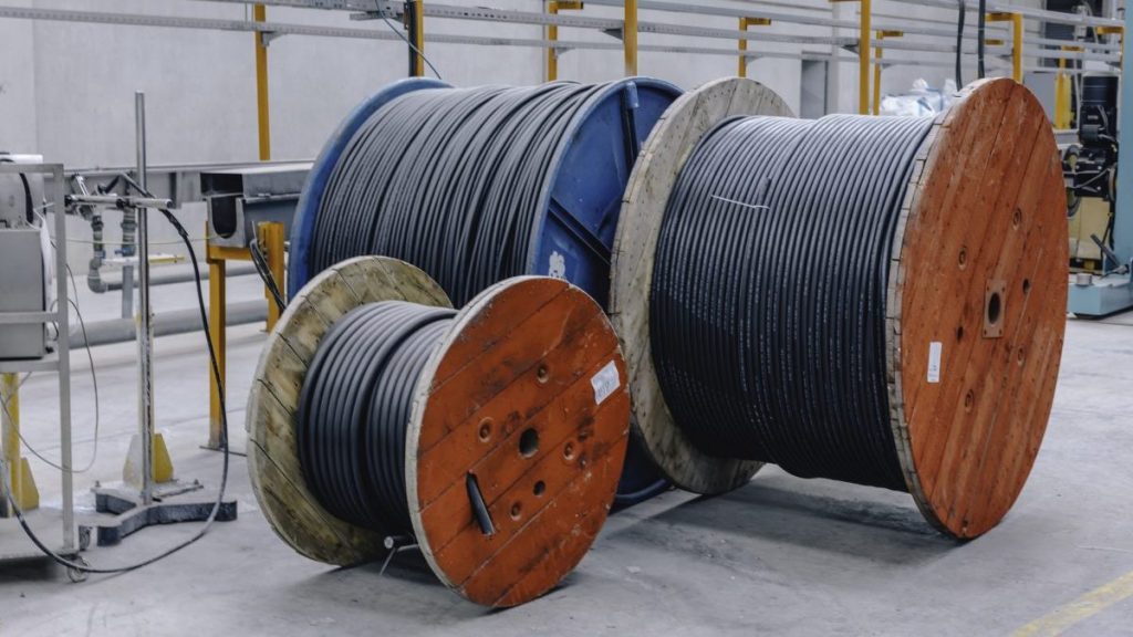 cables électriques