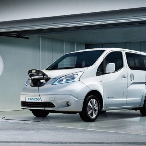 Quelle borne de recharge pour une Nissan e-NV200 ?