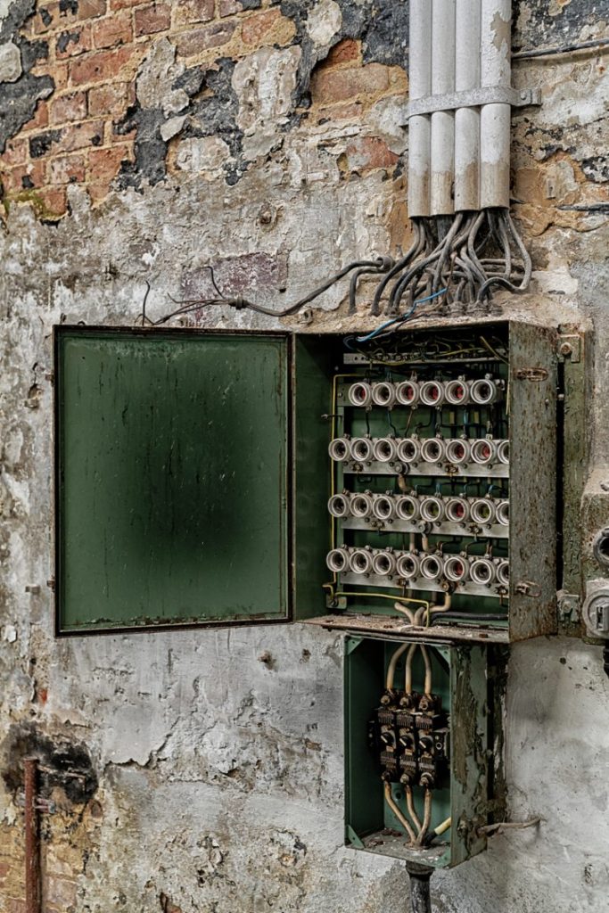 reconnaitre ancienne installation électrique