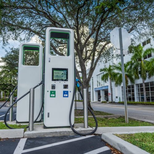 Le « coup de boost » Advenir pour l’installation de points de recharge ouverts au public maintenu jusqu’à fin mars 2022