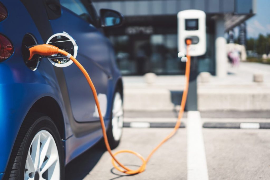 supervision-borne-recharge-voiture-entreprise