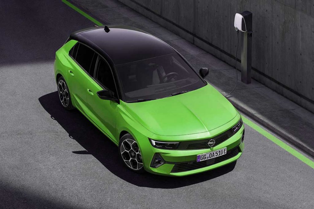 opel-astra-borne-recharge