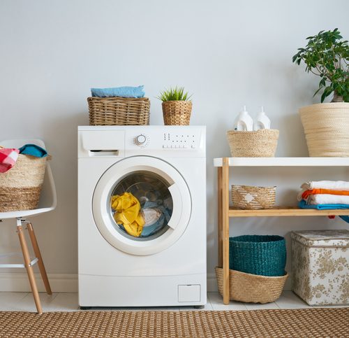 Comprendre la différence entre une horloge modulaire et un contacteur jour/nuit