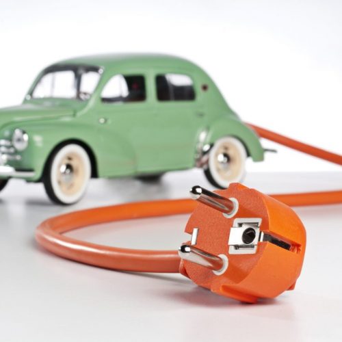 L’histoire de la voiture électrique (pour briller en société)