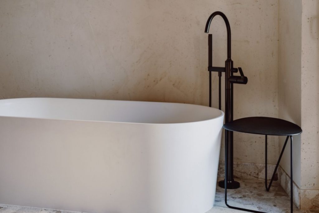 baignoire îlot moderne