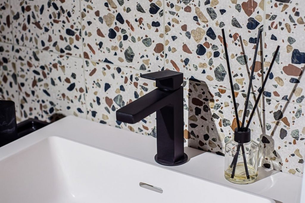 crédence en terrazzo