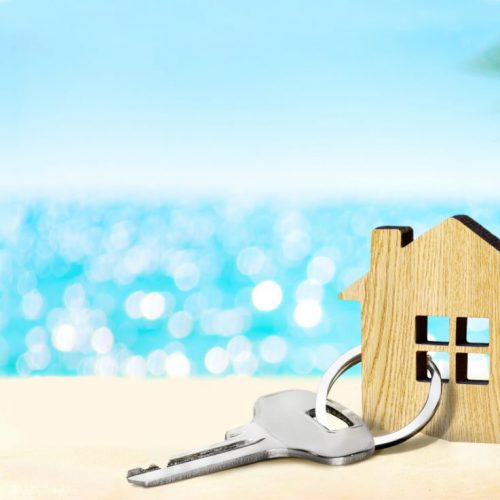 Mise aux normes électriques d’un meublé en location saisonnière : ce qu’il faut savoir