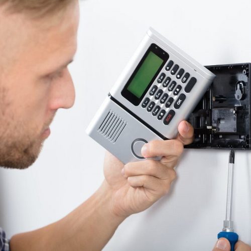 Dépannage d’alarme : comment faire réparer une alarme de maison ?