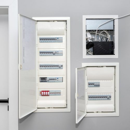 Tout savoir sur le porte de tableau électrique