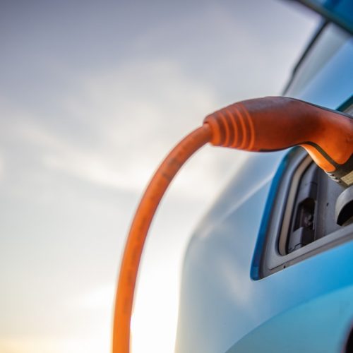 Ces multinationales qui électrisent leur flotte automobile