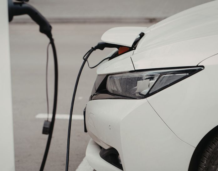 Réparation d'une batterie de voiture électrique